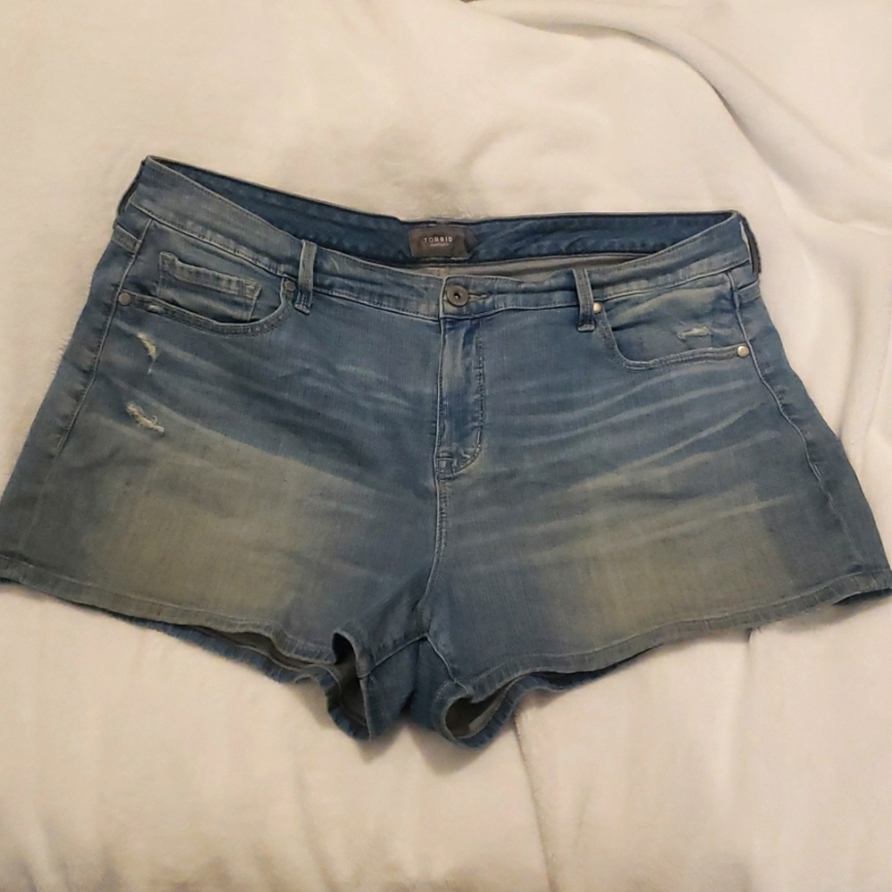 Torrid High Rise Shorts